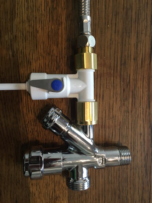 T-Stueck John Guest 3-8 zoll am Eckventil 600